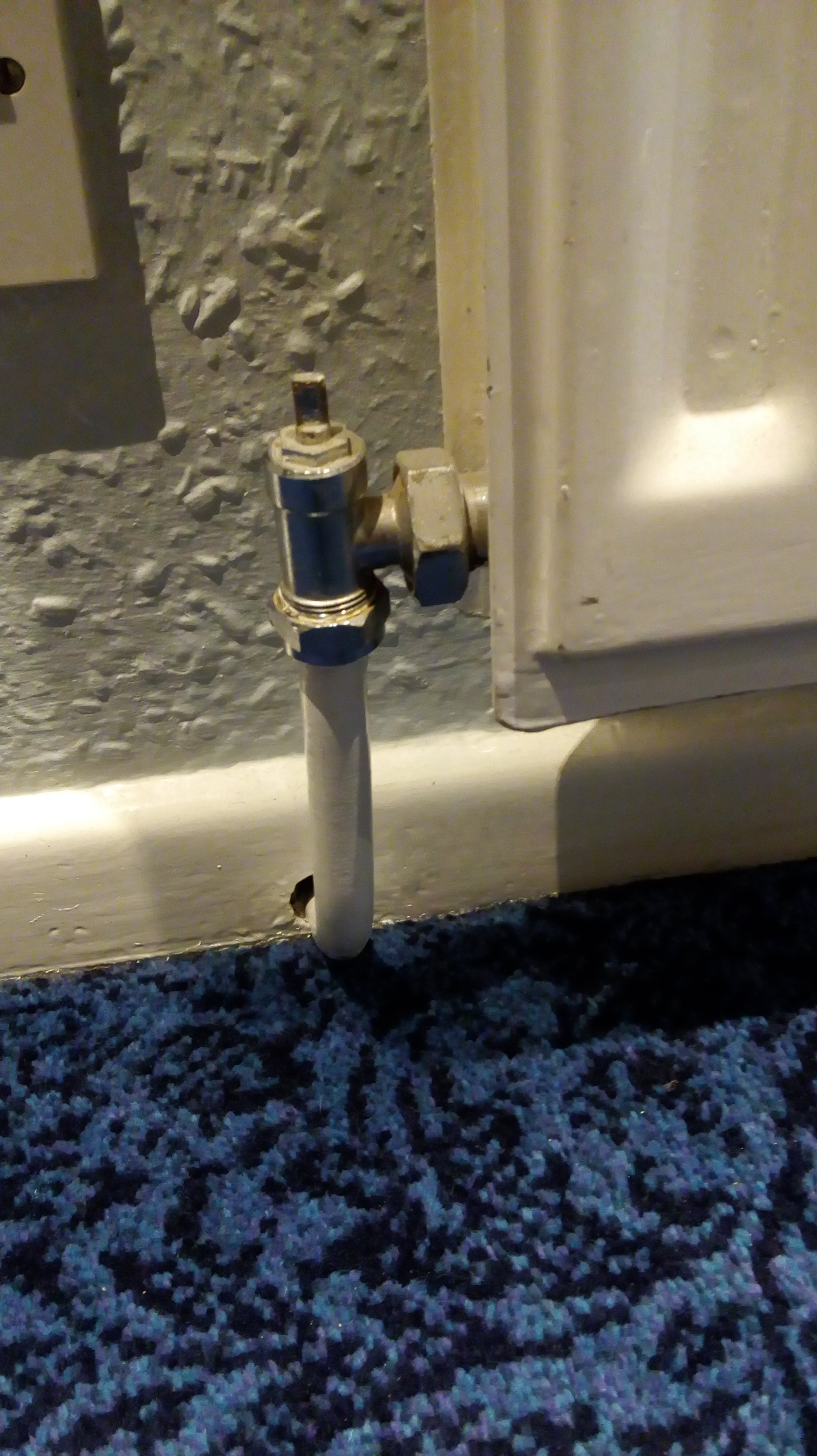 How to bleed a radiator